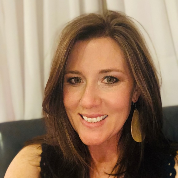 Meet your Posher, Johnna - Picture 1 of 1